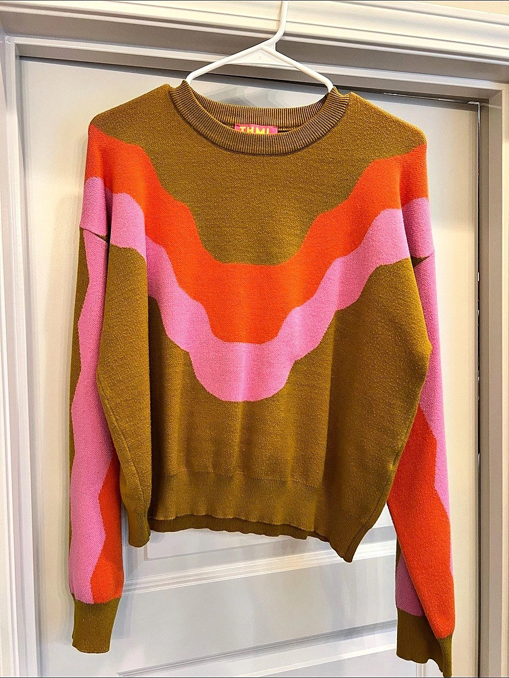 THML Color Block Sweater in Camel, Orange & Pink Size Large Like New!